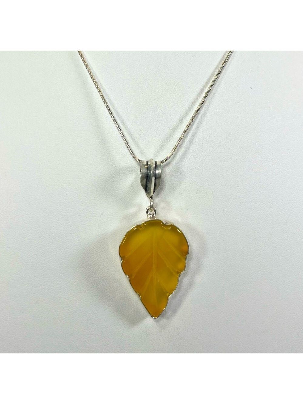 Yellow Carnelian 925 Carved Leaf 🌿 Gemstone Pendant